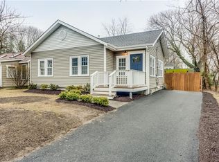52 Fales Ave, Barrington, RI 02806