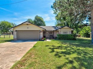 208 N Charles Ave, Midwest City, OK 73130
