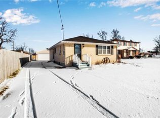 817 Borden Rd, Cheektowaga, NY 14043