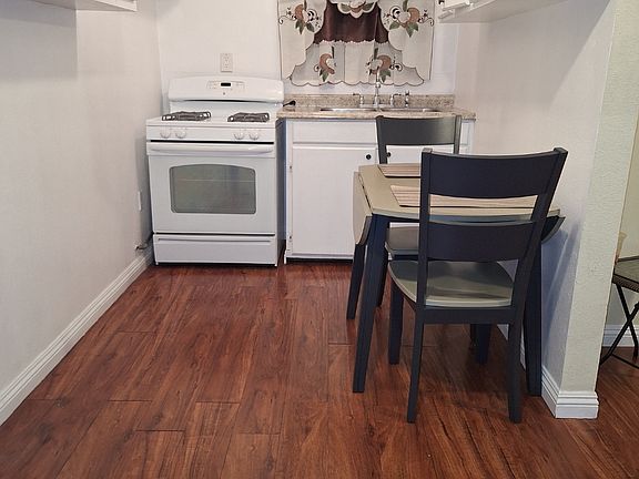 2nd image of 8433 San Juan Ave #B