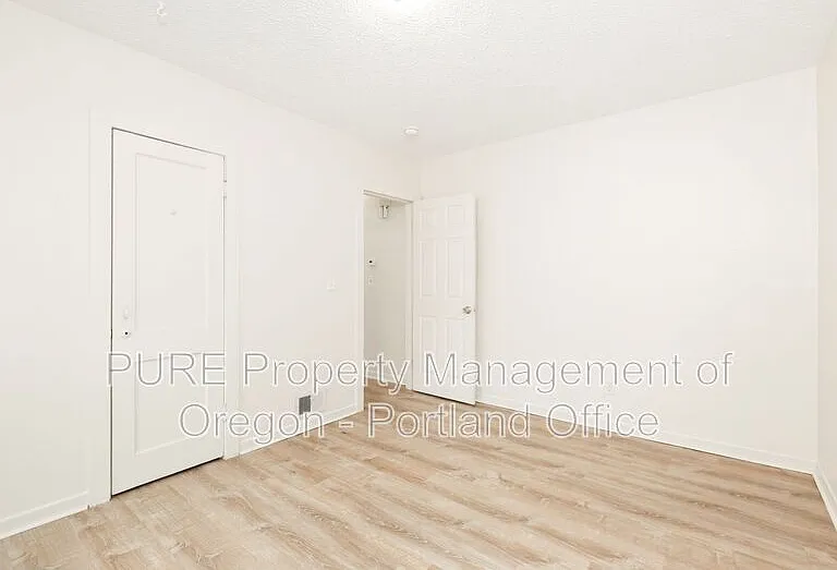 5026 N Harvard St #A — Photo 14