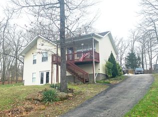 108 Shadow Oaks Rd, Camdenton, MO 65020