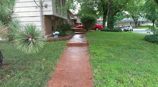 3rd image of 3308 S Leslie Ave