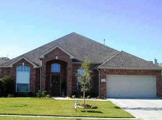 319 Canadian Trl, Mansfield, TX 76063