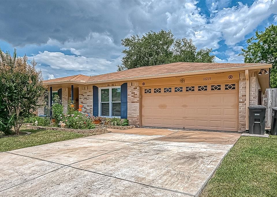 10219 Rancho Bernardo Ln, Sugar Land, TX 77498 Zillow