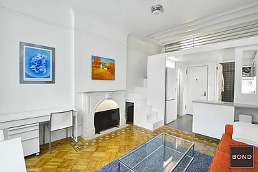 Rented by Bond New York