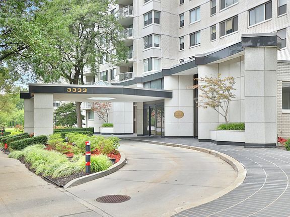 2nd image of 3333 Henry Hudson Pkwy APT 23A