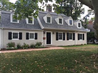 406 Braeburn Rd, Ho Ho Kus, NJ 07423