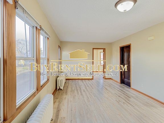 4th image of 2428 5th St NE #2428