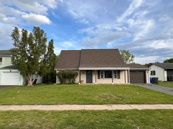 8 Marboro Ln, Willingboro, NJ 08046