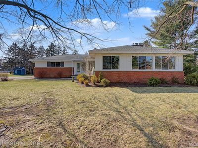 5388 Daniel Dr, Brighton, MI, 48114