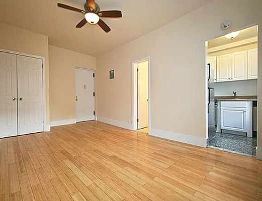 Rented by SW Queens Mezzanine | media 14