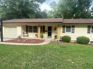 228 S Conway Ave, Marshall, MO 65340