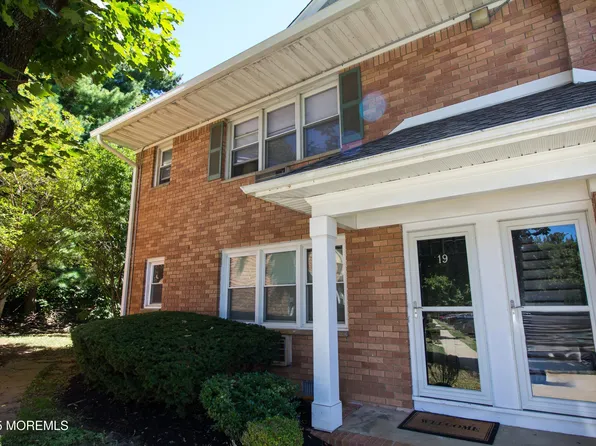 96 East Avenue #19, Atlantic Highlands, NJ 07716