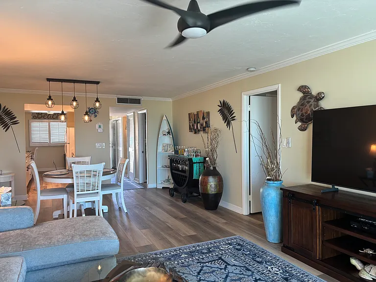 7085 Gulf Of Mexico Dr #21 — Photo 5