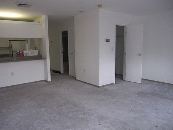 3rd image of 100 W Squantum St APT 110