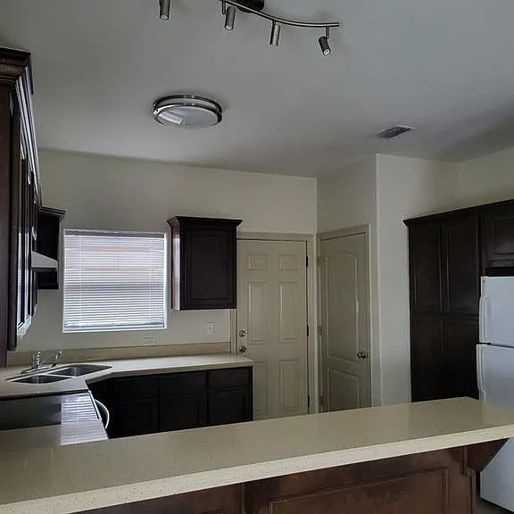 407 Lotto Ln #C — Photo 9