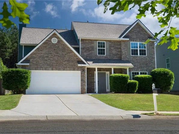 211 Augusta Woods Dr, Villa Rica, GA 30180