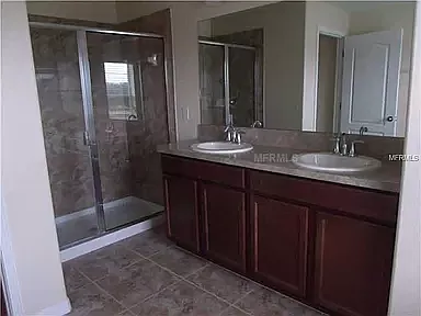 10761 Savannah Landing Cir #10761 — Photo 13