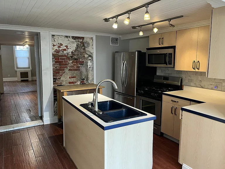 1207 Shackamaxon St — Photo 23