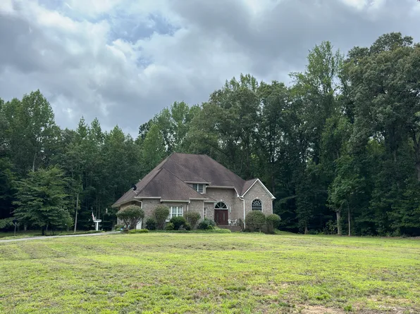 3230 Lees Landing Rd, Powhatan, VA 23139