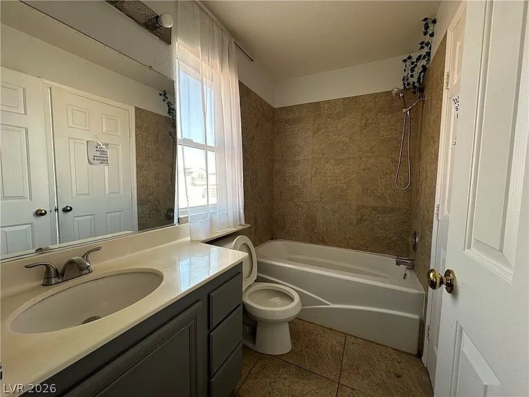8275 Cedar Leaf Dr — Photo 17