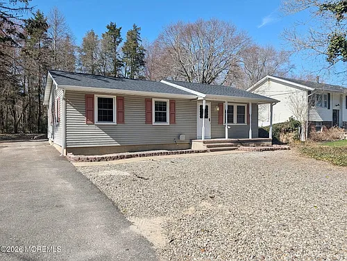 73 S Shore Dr Photo 1