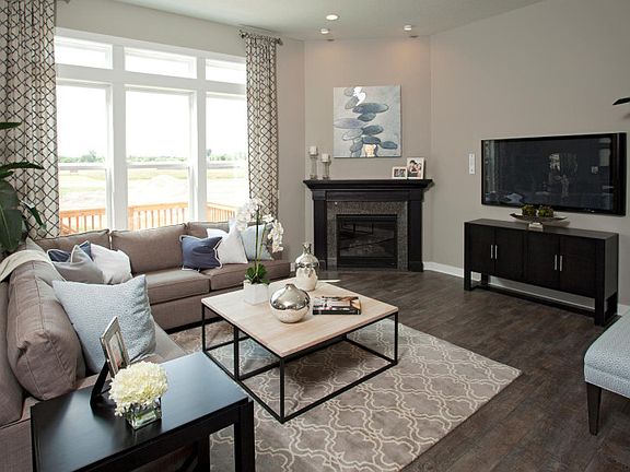 3rd image of 5465 Sundial Ln