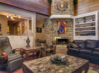 2400 Springwood Ln, Richardson, TX 75082