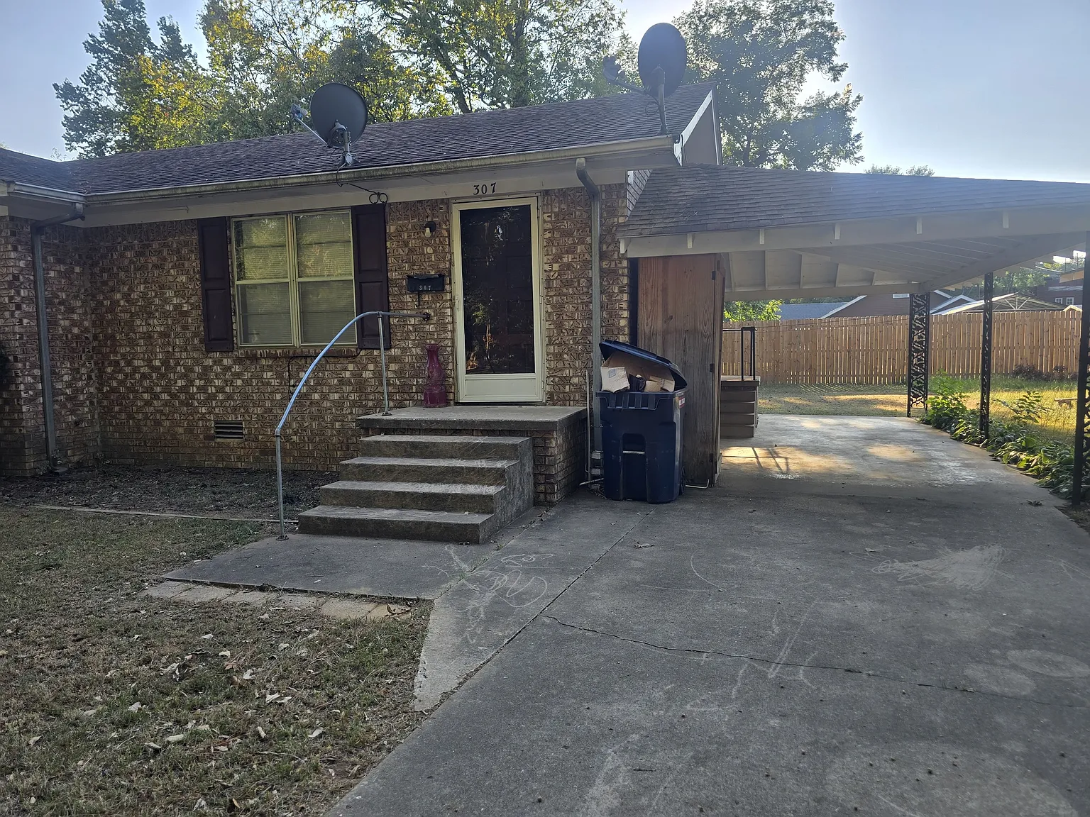 307 N Central Ave, Clarksville - 1 — Photo 2