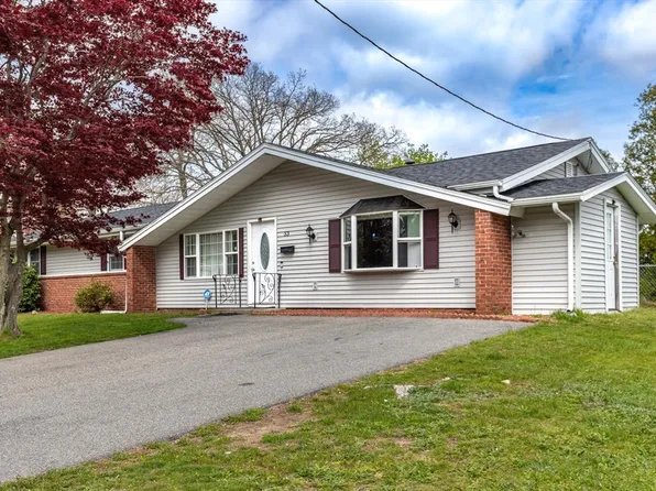 53 Norwich Rd, Brockton, MA 02302