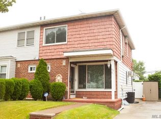 45-51 217th St, Flushing, NY 11361