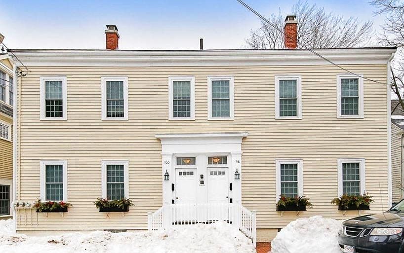 1st image of 98 Pleasant St #1