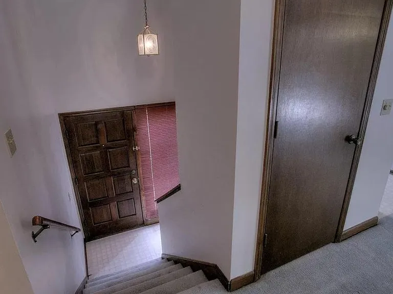 10486 Ruggles Plz #1 — Photo 10