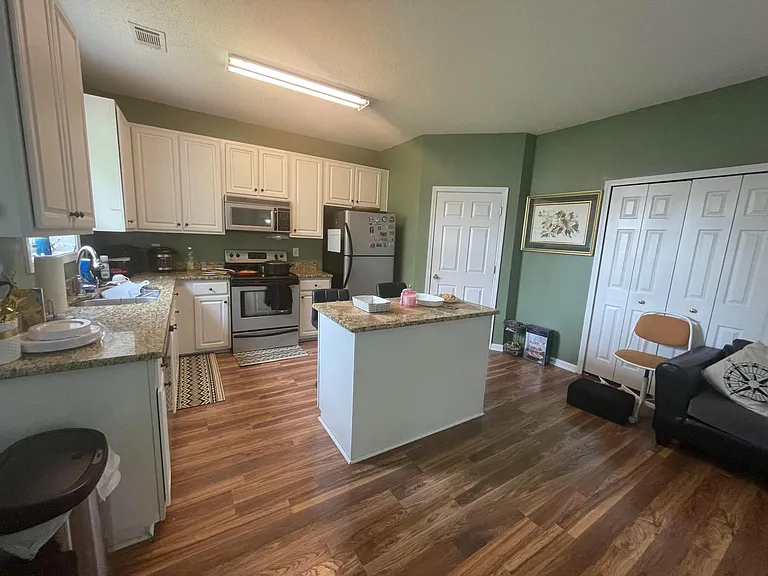823 Old Wynd Ct — Photo 3