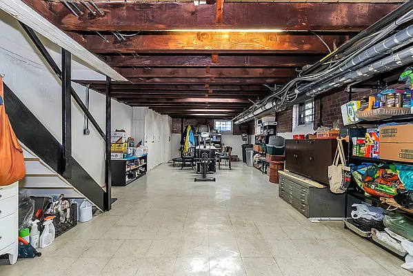 Sold by Daniel Gale Sotheby's International Realty | media 20