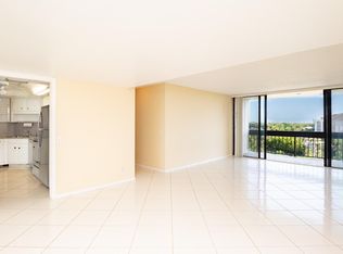 2400 Presidential Way APT 602, West Palm Beach, FL 33401