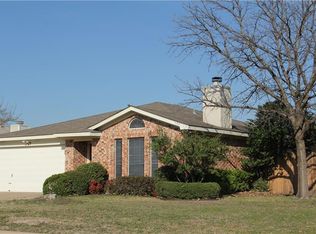 729 Buddy L Dr, Fort Worth, TX 76108
