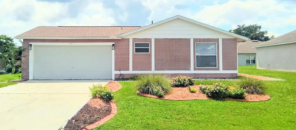 4 bed, 1346 sqft, $1,800 — Photo 1