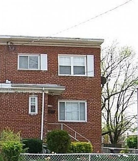 8315 Navahoe Dr, Silver Spring, MD 20903 | Zillow