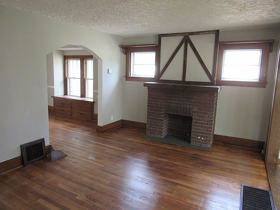 4th image of 1611 Seminola Ave