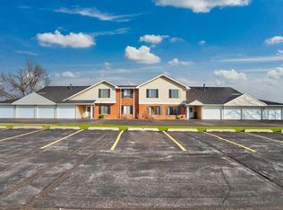 859 Edward Ct SE APT 128, Cedar Rapids, IA 52403
