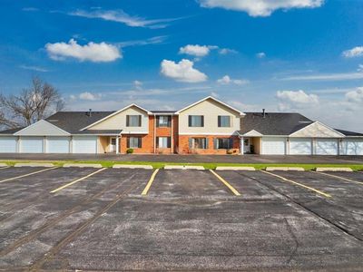 859 Edward Ct SE APT 128, Cedar Rapids, IA, 52403