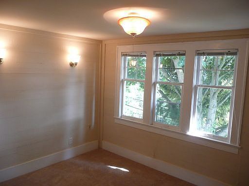 3rd image of 3257 Fuhrman Ave E APT B