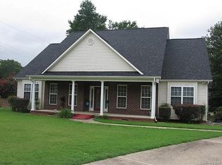 101 Oakview Dr, Salisbury, NC 28146