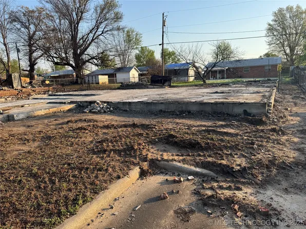 129 Birch Dr, Mannford, OK 74044