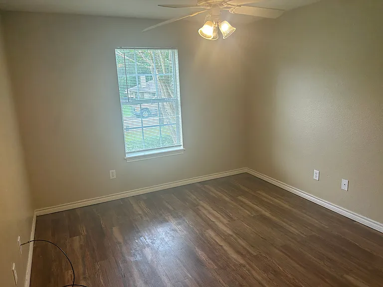 8317 Garrett Dr #8317 — Photo 12