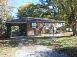 715 E Northington St, South Hill, VA 23970