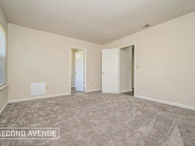 461 Camp Hill Ln — Photo 11