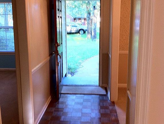 hall way to the entrance